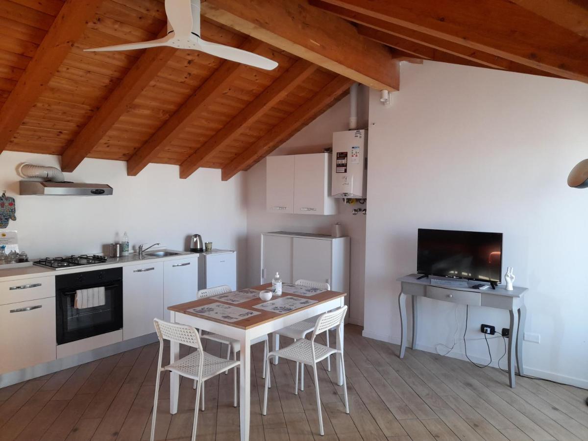 A Casa Di Sole Apartment Arese Exterior photo