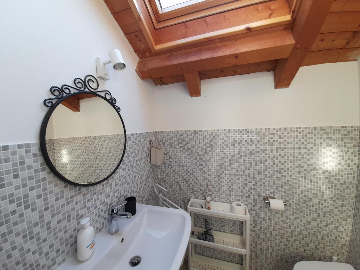 A Casa Di Sole Apartment Arese Exterior photo