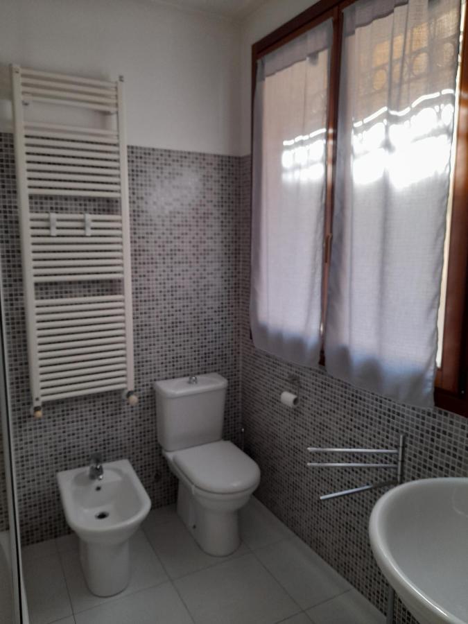A Casa Di Sole Apartment Arese Exterior photo
