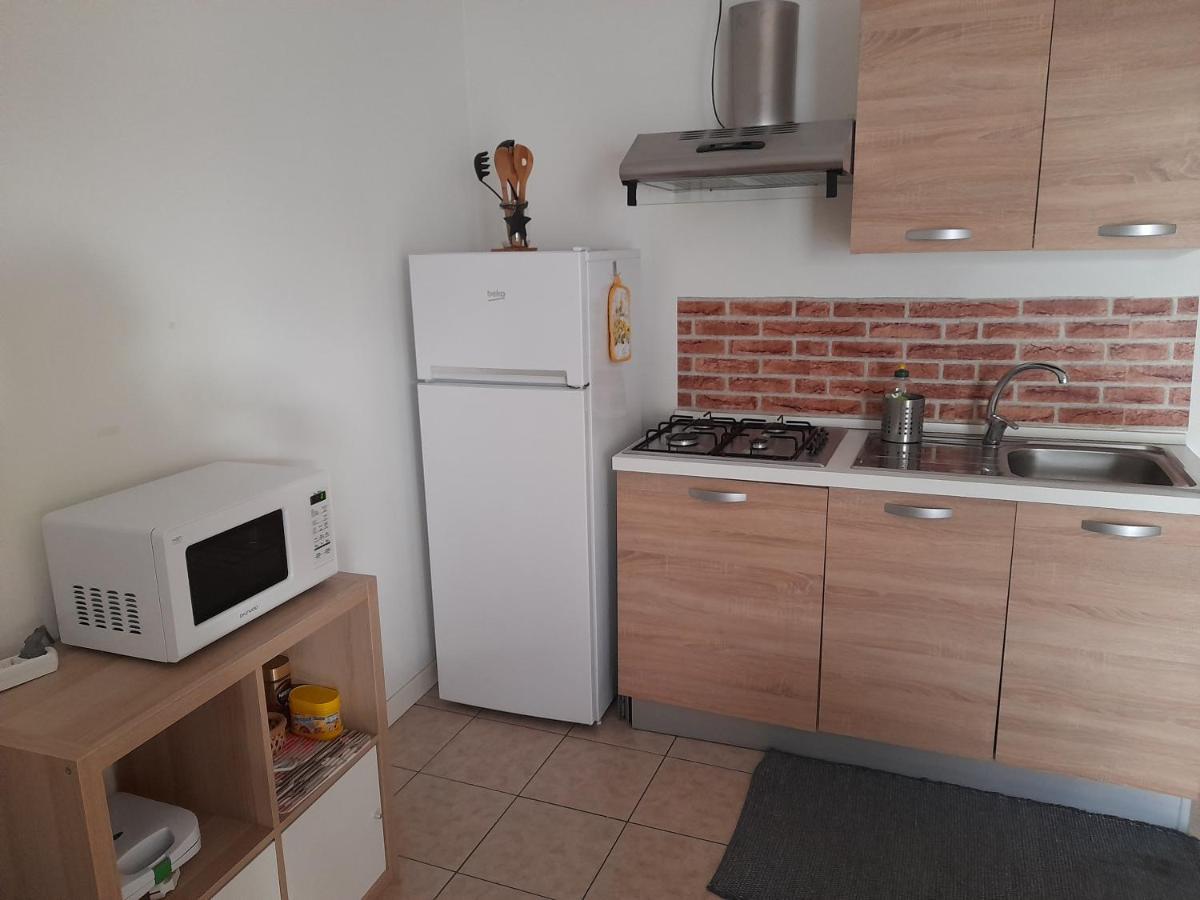 A Casa Di Sole Apartment Arese Exterior photo